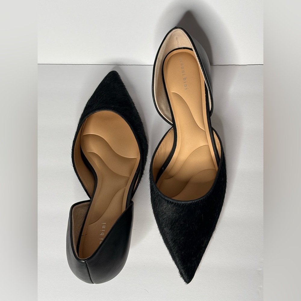 Giani Bernini Black Pointed Flats
